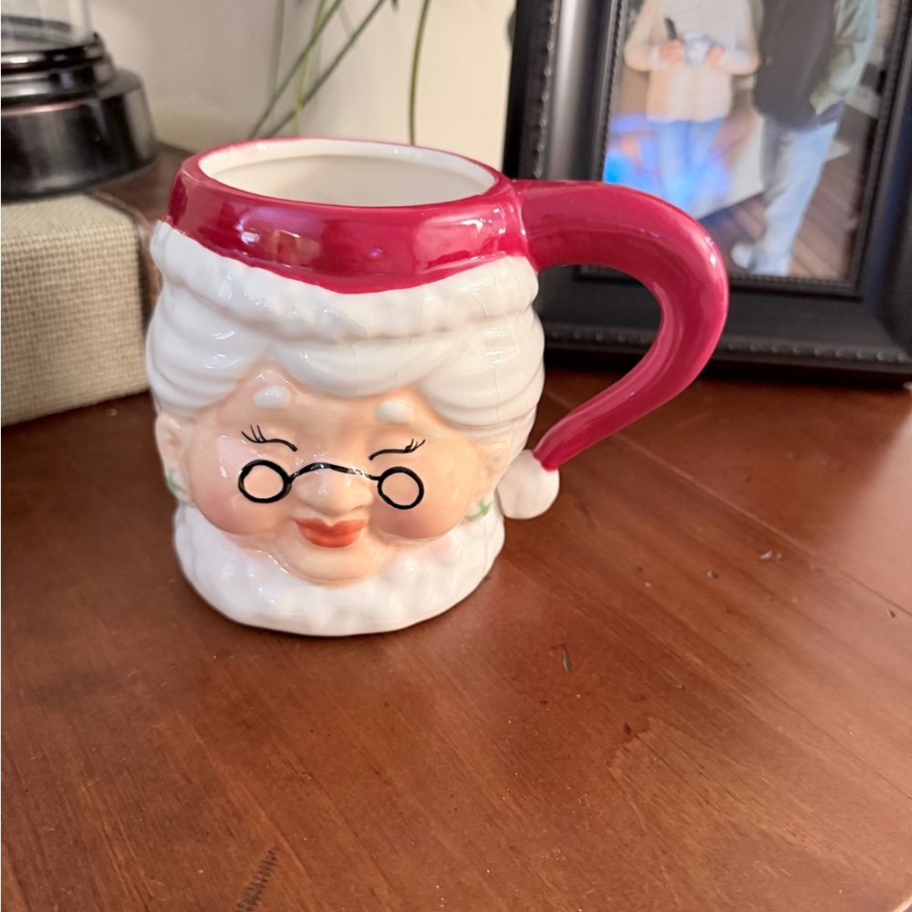 Boston Warehouse Mrs. Claus Mug with Red Handle